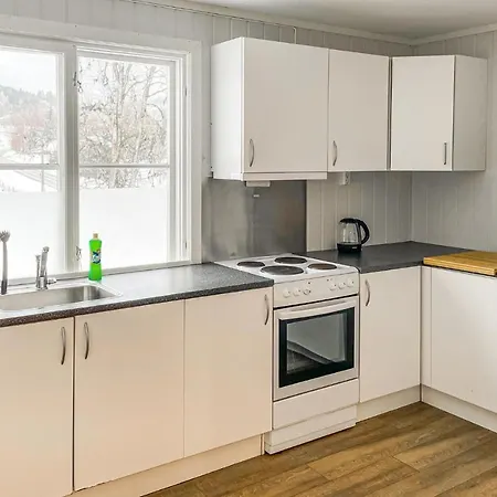 Gorgeous In With Kitchenette *
