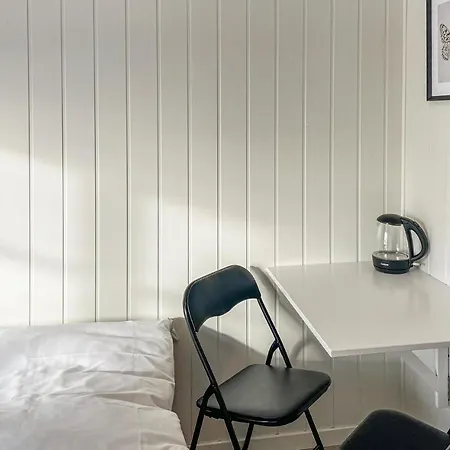 Gorgeous In With Kitchenette Lägenhet *