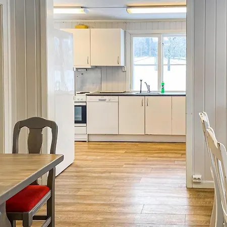 Gorgeous In With Kitchenette Lägenhet